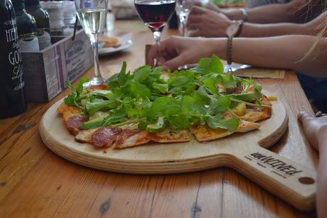 unWINEd Wine.Tapas.Pizzeria Sunset Beach